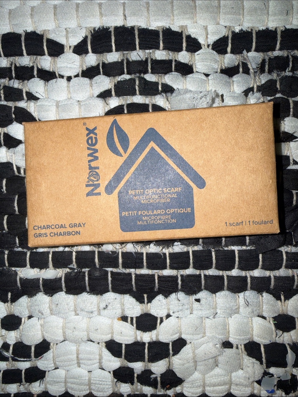 Norwex Charcoal Gray Petite Optic Scarf in Box
